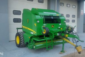 JOHN DEERE 644