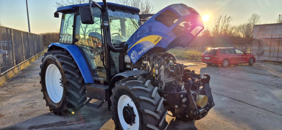 NEW HOLLAND T5050