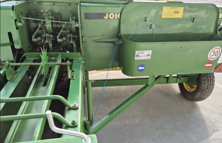 JOHN DEERE 349 - Slika 4